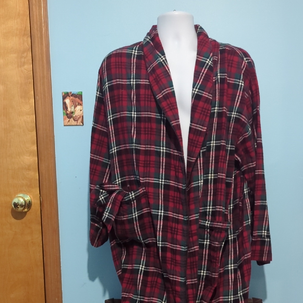 Nautica Red and Green Plaid Sleepwear